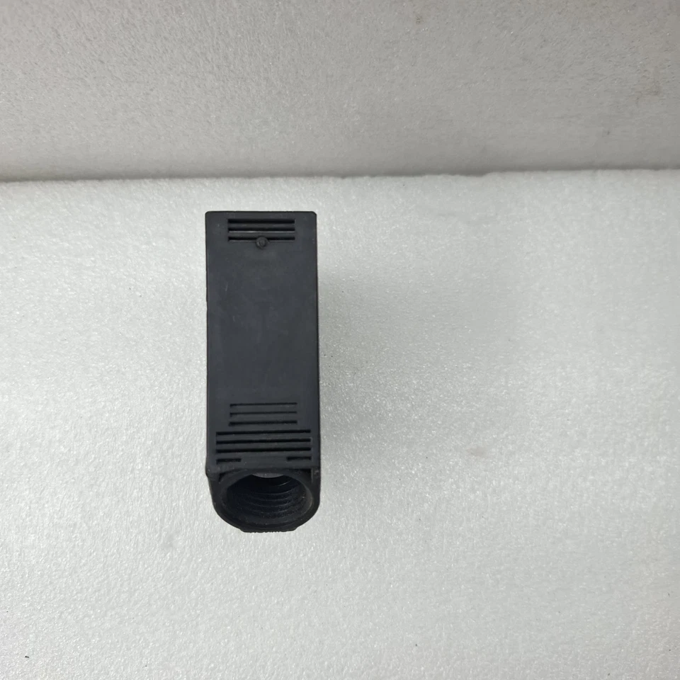 OMRON E3JM-10L-N Photoelectric Sensor E3JM-10L-N